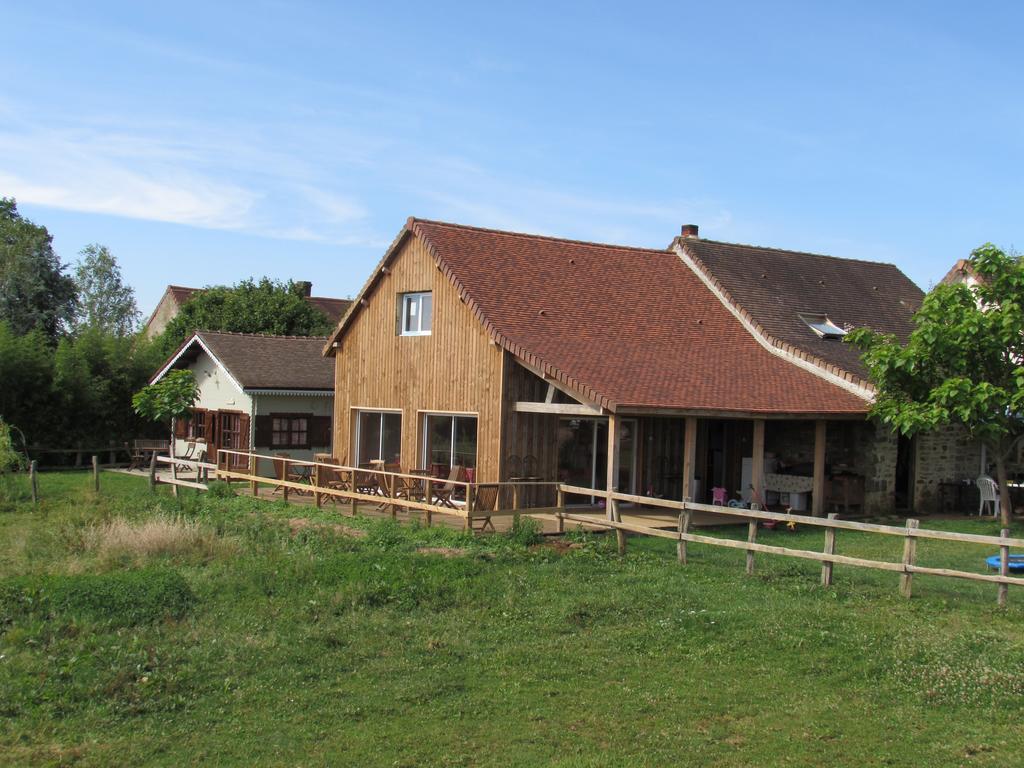 Le Trot'In Chair Bed & Breakfast Martigny-le-Comte Екстериор снимка