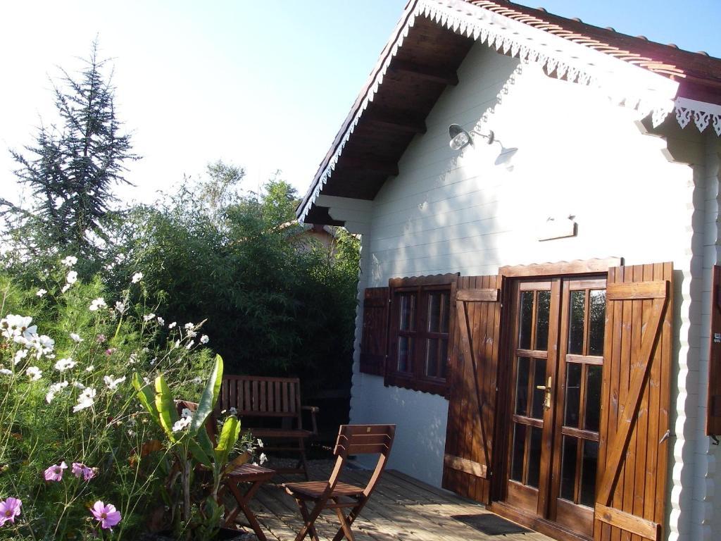 Le Trot'In Chair Bed & Breakfast Martigny-le-Comte Стая снимка