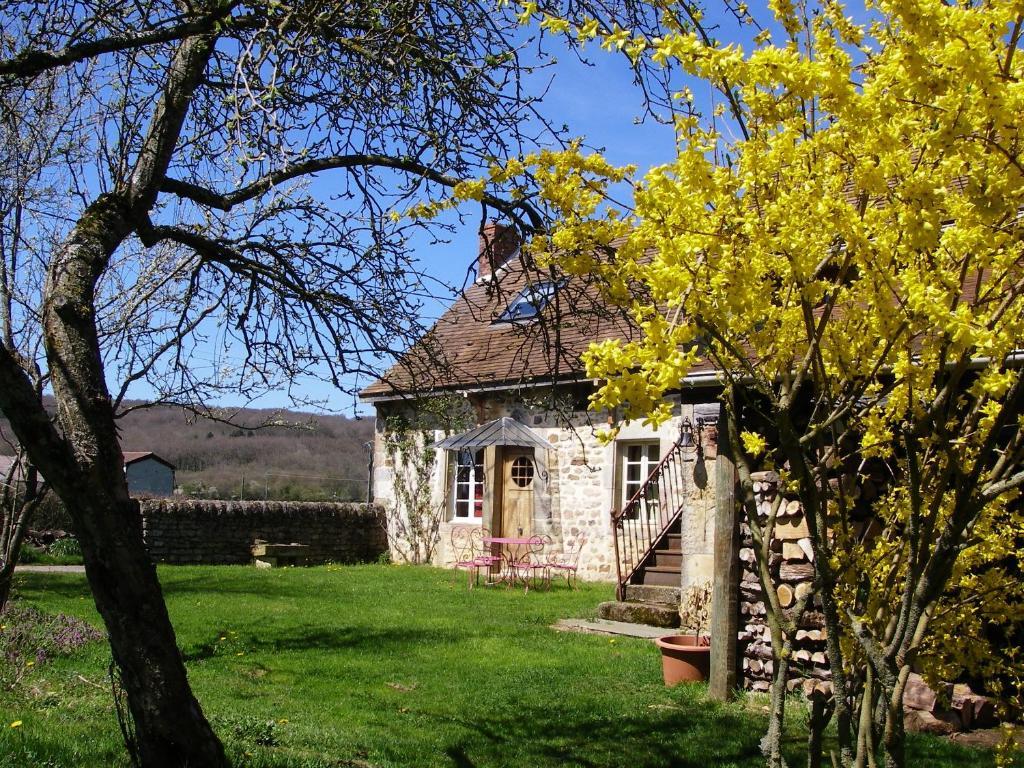 Le Trot'In Chair Bed & Breakfast Martigny-le-Comte Екстериор снимка