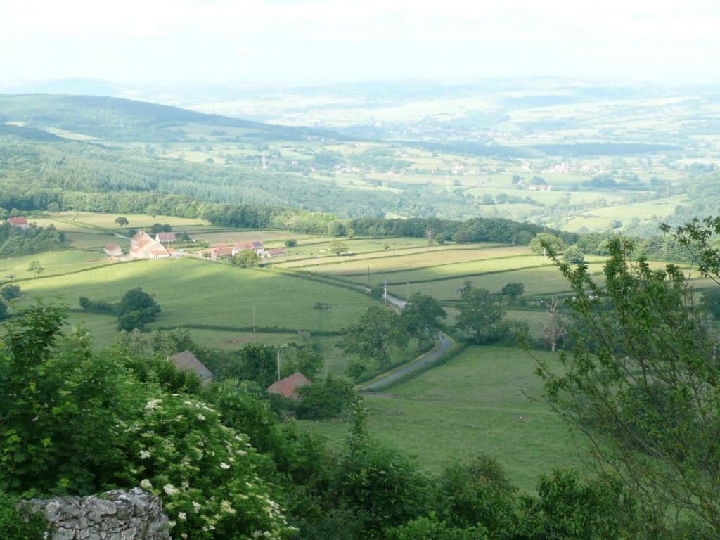 Le Trot'In Chair Bed & Breakfast Martigny-le-Comte Екстериор снимка